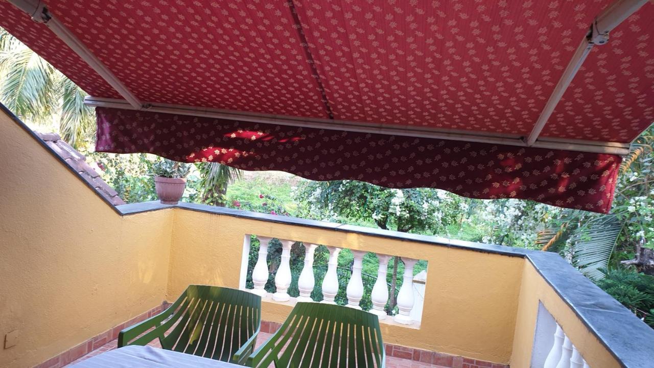 Boutique Villa, 10min, Cook On Request Villa
